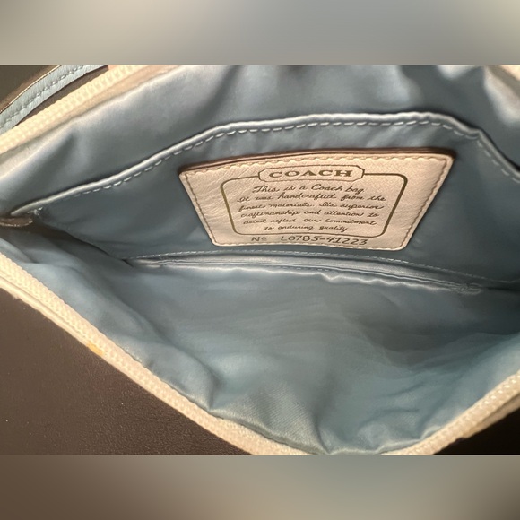 Coach Multi Wristlet Blue L0785-41223 - Picture 7 of 10